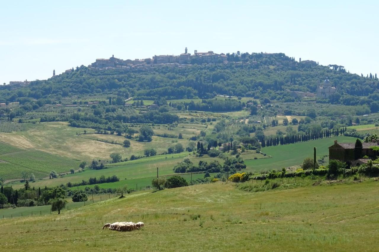 Cugusi Bnb Montepulciano Stazione Eksteriør billede